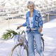 Hosen mit Knopf- und Reißverschluss - Jeans mit modischer Beinweite – Farbe JEANSBLAU – Ansicht 5 Hosen mit Knopf- und Reißverschluss - Jeans mit modischer Beinweite, in Größe 018 bis 052, in Farbe JEANSBLAU – Farbe JEANSBLAU – Ansicht 5