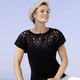 Basics - Pulli in Materialmix mit Spitze – Farbe SCHWARZ Basics - Pulli in Materialmix mit Spitze, in Größe L(44/46) bis XS(32/34), in Farbe SCHWARZ