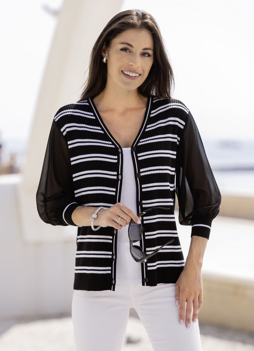 Pullover & Strickmode - Strickjacke mit feinen Chiffonärmeln, in Größe L(44/46) bis XXL(52/54), in Farbe SCHWARZ-WEISS Ansicht 3