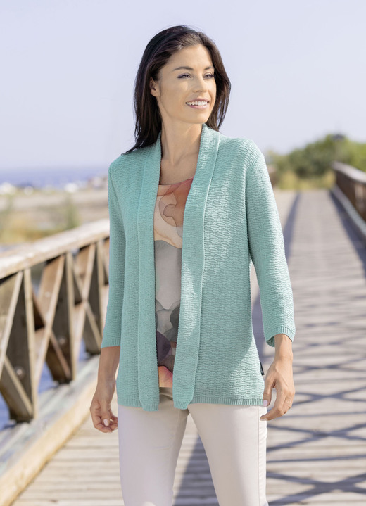 Basics - Strickjacke mit feiner Struktur Basics - Strickjacke mit feiner Struktur, in Größe 038 bis 054, in Farbe JADEGRÜN