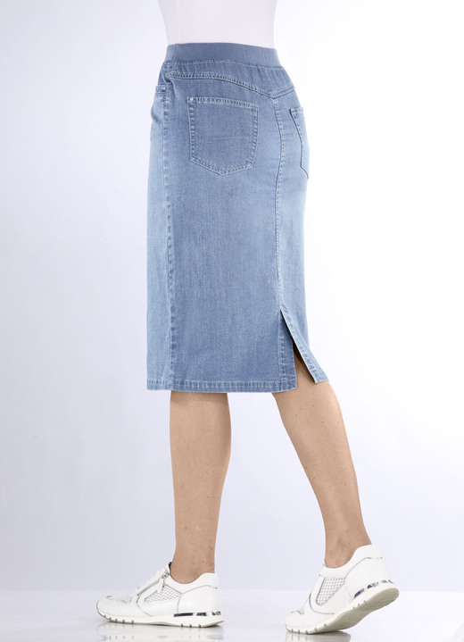 Uni - Rock in gerader Schnittführung Ansicht 2 Uni - Rock in gerader Schnittführung, in Größe 036 bis 052, in Farbe HELLBLAU Ansicht 2