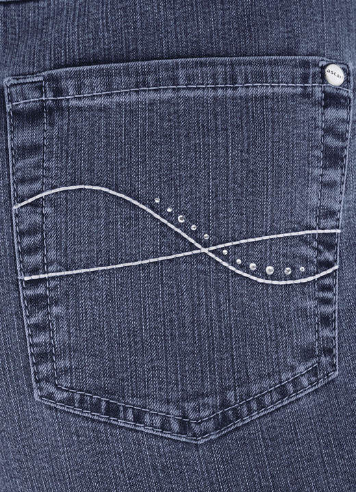 Hosen mit Knopf- und Reißverschluss - Komfortjeans CARLA, in Größe 018 bis 052, in Farbe HELLBLAU Ansicht 8