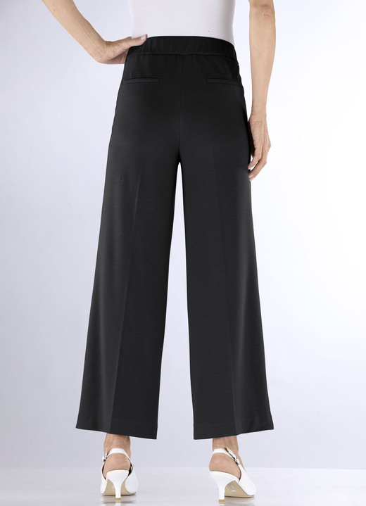 Hosen mit Knopf- und Reißverschluss - Knöchellange Hose mit weitem Bein , in Größe 018 bis 052, in Farbe ROT Ansicht 15