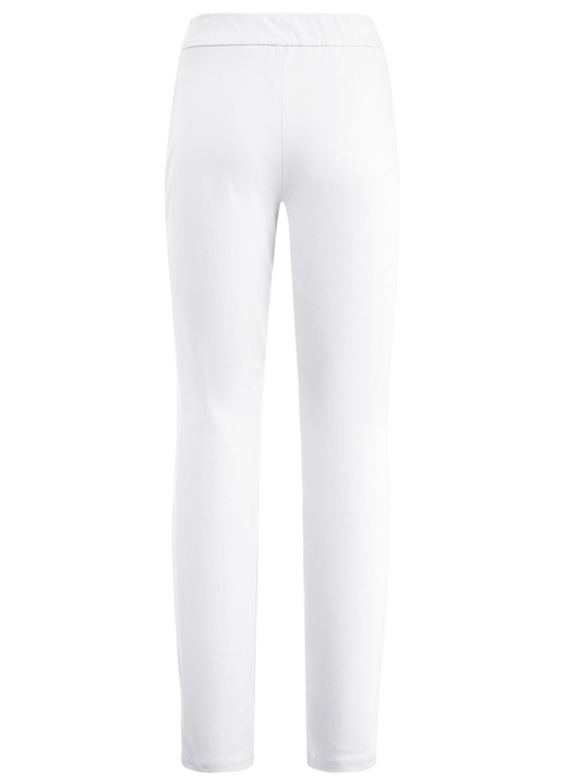 Hosen in Schlupfform - Hose mit abgesteppten Teilungsnähten, in Größe 018 bis 052, in Farbe LAVENDEL Ansicht 14