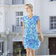 Kleider - Kleid mit  Bindegürtel – Farbe TÜRKIS-BLAU-ECRU-BUNT Kleider - Kleid mit  Bindegürtel, in Größe 034 bis 050, in Farbe TÜRKIS-BLAU-ECRU-BUNT