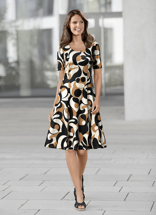 Kleid in Schlupfform