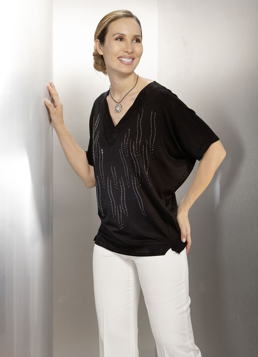 Anlassblusen - Poncho-Tunika mit Ziersteinen, in Größe 036 bis 054, in Farbe SCHWARZ Ansicht 2