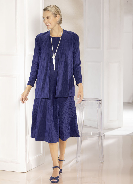 Abendmode - Kleid in Premium-Qualität, in Größe 036 bis 054, in Farbe BLAU Ansicht 3