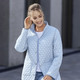 Kurz - Wendejacke mit Knopfleiste – Farbe HIMMELBLAU/HIMMELBLAU-WEISS – Ansicht 2 Kurz - Wendejacke mit Knopfleiste, in Größe 036 bis 052, in Farbe ROSÉ/ROSÉ-WEISS – Farbe HIMMELBLAU/HIMMELBLAU-WEISS – Ansicht 2