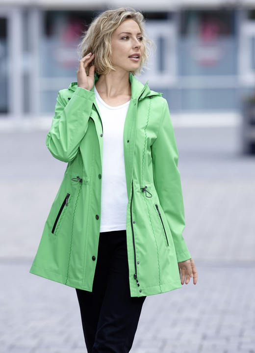 Kurz - Jacke mit umschlagbaren Ärmeln Ansicht 3 Kurz - Jacke mit umschlagbaren Ärmeln, in Größe 038 bis 054, in Farbe APFELGRÜN Ansicht 3