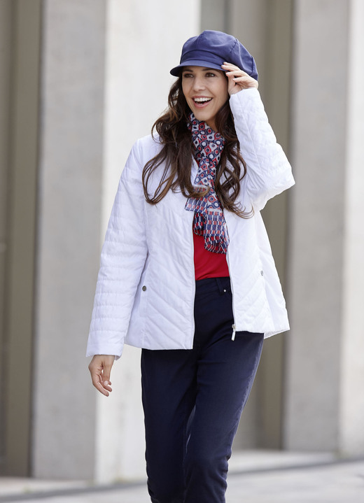 Kurz - Jacke mit Reißverschlussleiste, in Größe 036 bis 052, in Farbe WEISS Ansicht 3