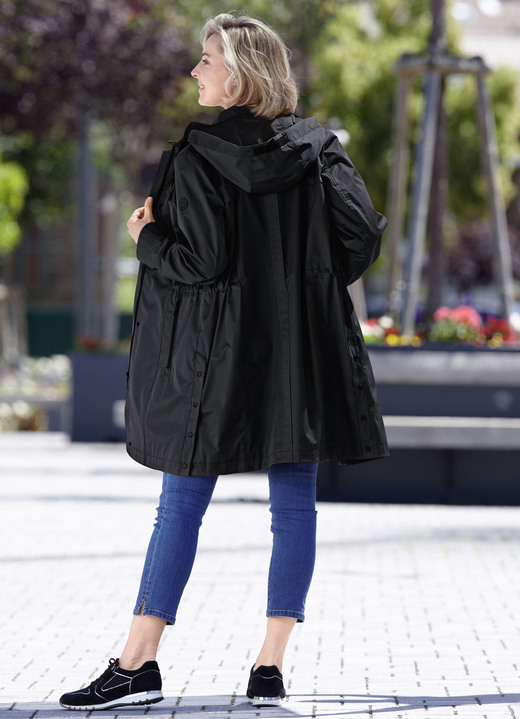 Damenmode - Funktions-Kurzmantel mit abnehmbarer Kapuze Damenmode - Funktions-Kurzmantel mit abnehmbarer Kapuze, in Größe 036 bis 054, in Farbe SCHWARZ