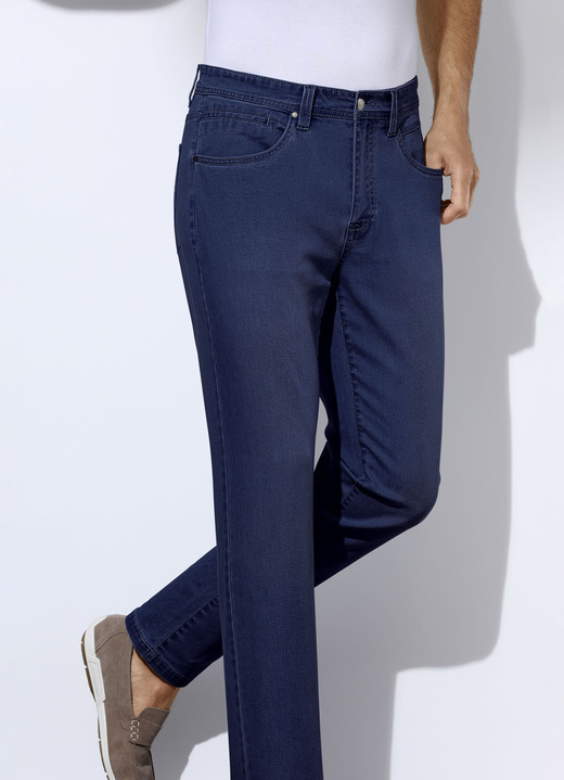 Jeans - Sommerliche Jeans in 3 Farben, in Größe 024 bis 060, in Farbe DUNKELJEANS Ansicht 1