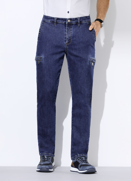 Jeans - Jeans mit Cargotaschen in 2 Farben, in Größe 024 bis 060, in Farbe JEANSBLAU Ansicht 1