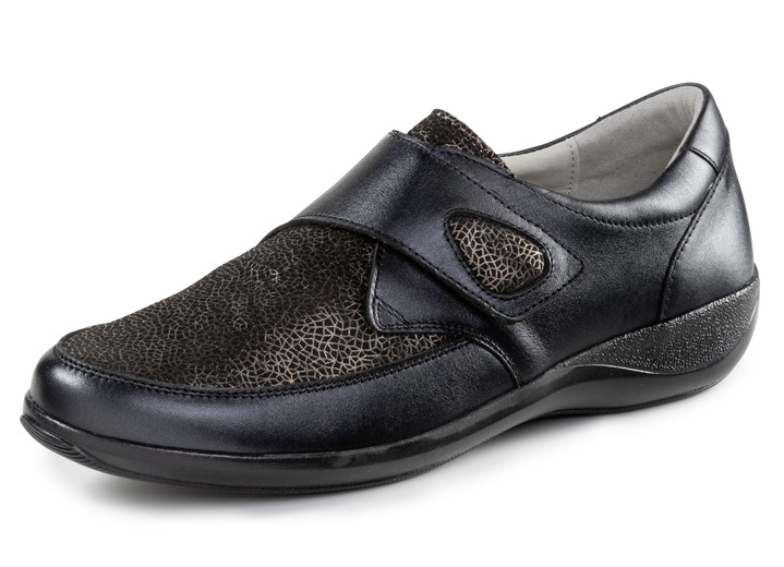 Slipper & Schnürschuhe - ELENA EDEN Klettschuh aus schimmerndem Nappaleder, in Größe 036 bis 042, in Farbe SCHWARZ Ansicht 1