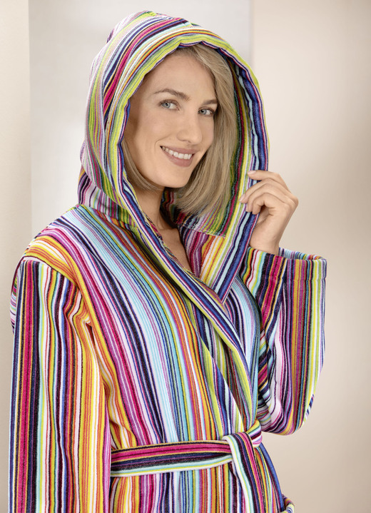 Laurina - Bademantel mit Kapuze, in Größe L (44/46) bis XXL (52/54), in Farbe MULTICOLOR Ansicht 2