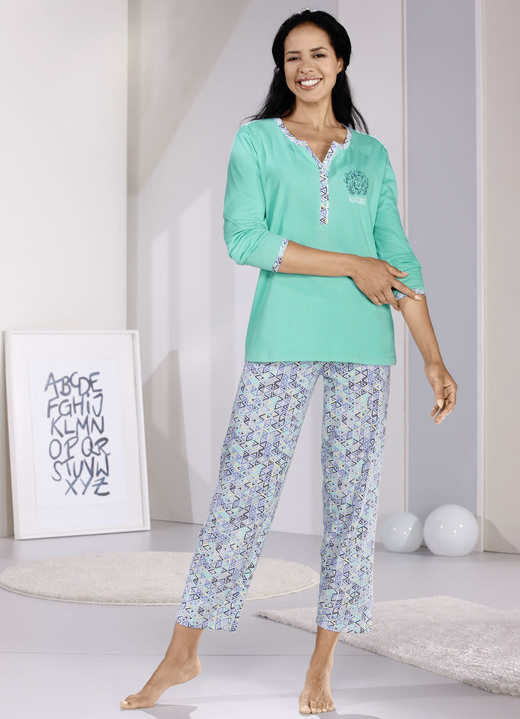- Schlafanzug aus nachhaltigem Baumwollanbau, in Größe 036 bis 056, in Farbe MINT-BUNT Ansicht 2