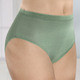Slips - Fünferpack Slips mit elastischen Abschlüssen – Farbe 3X GRÜN, 2X SCHWARZ – Ansicht 1 Slips - Fünferpack Slips mit elastischen Abschlüssen, in Größe 038 bis 052, in Farbe 3X GRÜN, 2X SCHWARZ – Farbe 3X GRÜN, 2X SCHWARZ – Ansicht 1