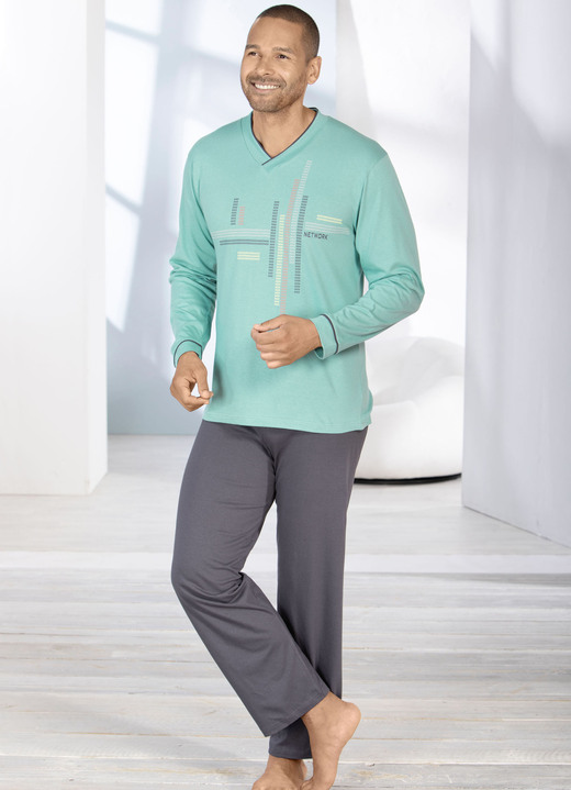 Schlafanzüge - Schlafanzug mit V-Ausschnitt und offenen Abschlüssen, in Größe 046 bis 106, in Farbe TÜRKIS-GRAFIT Ansicht 2