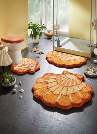 Badgarnituren - Barfußweiche Badgarnitur in Muschel-Optik, in Größe 100 (Vorleger halbrund, 50/ 80 cm) bis 112 (WC-Deckelbezug, 47/ 50 cm), in Farbe BLAU – Farbe TERRA – Ansicht 