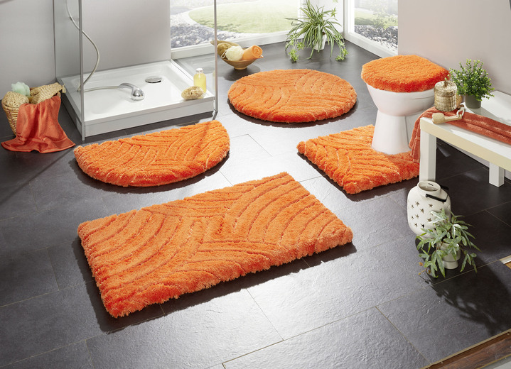 Grund - Barfußweiche Magicsoft Badgarnitur , in Größe 100 (Vorleger halbrund, 50/ 80 cm) bis 112 (WC-Deckelbezug, 47/ 50 cm), in Farbe HELLGRÜN Ansicht 2