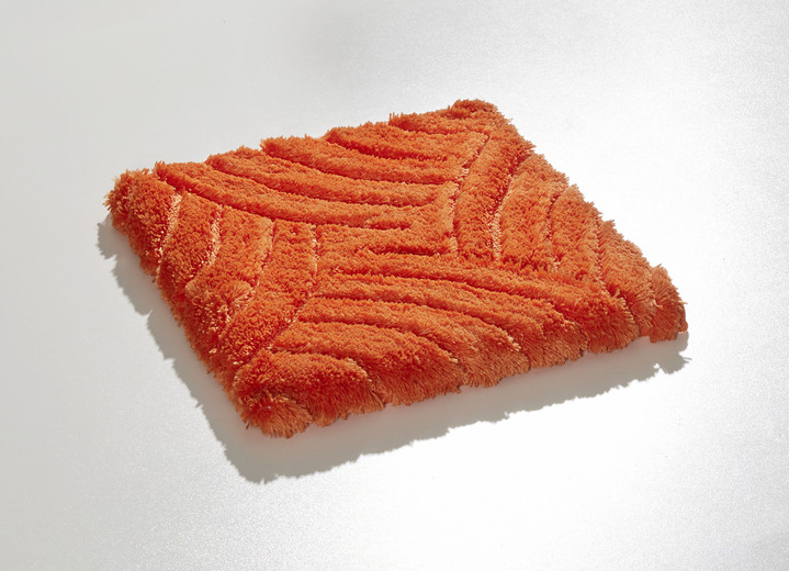 Grund - Barfußweiche Magicsoft Badgarnitur , in Größe 100 (Vorleger halbrund, 50/ 80 cm) bis 112 (WC-Deckelbezug, 47/ 50 cm), in Farbe HELLGRÜN Ansicht 3