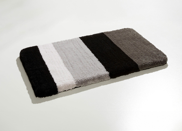 Kleine Wolke - Badganitur von Kleine Wolke, in Größe 100 (Vorleger halbrund, 50/ 80 cm) bis 112 (WC-Deckelbezug, 47/ 50 cm), in Farbe BLAU Ansicht 4