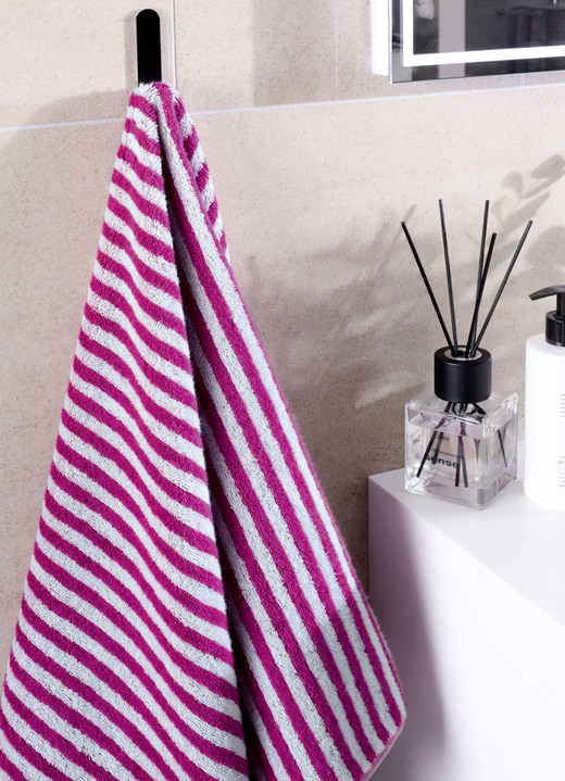 Frottier Handtücher - Frottier-Serie in saugstarker Baumwollqualität von Cawö, in Größe 200 (1 Handtuch, 50/100 cm) bis 204 (1 Duschtuch, 70/140 cm), in Farbe TÜRKIS Ansicht 4