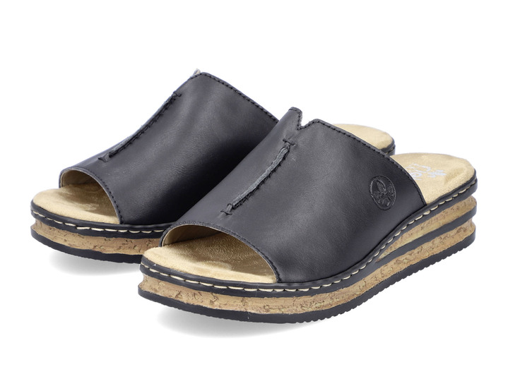 Sandaletten & Pantoletten - Rieker, klassische Damen-Pantoletten, aus Synthetik, in Größe 036 bis 042, in Farbe SCHWARZ Ansicht 4