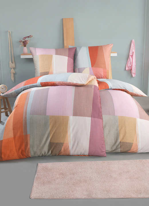Bettwäschegarnituren - Mako-Satin Bettwäsche-Garnitur, in Größe 112 (80/80 cm + 135/200 cm) bis 115 (80/80 cm + 155/220 cm), in Farbe BUNT Ansicht 1