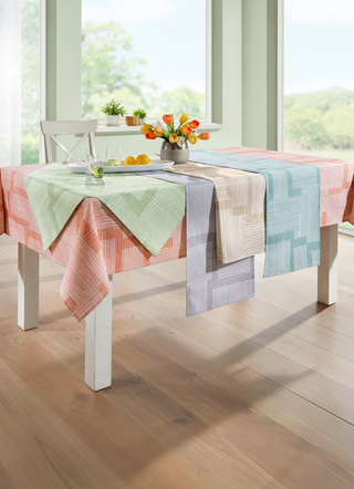 Tischdecke mit Fleckschutz-Ausrüstung