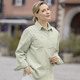 Kurz - Angesagte Cordjacke – Farbe PISTAZIE Kurz - Angesagte Cordjacke, in Größe 036 bis 050, in Farbe PISTAZIE