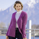 Basics - Strickjacke in superflauschigem Grobstrick, in Größe L(44/46) bis XXL(52/54), in Farbe BEERE MELIERT – Farbe BEERE MELIERT – Ansicht 3