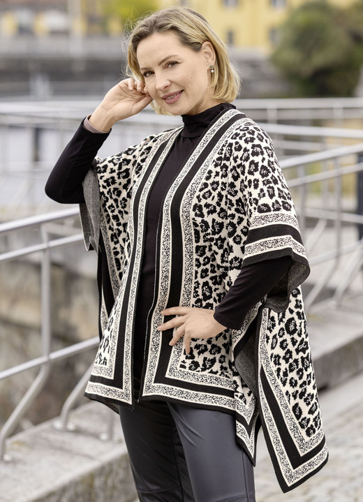 Ponchos - Poncho in Jacquard-Dessin Ponchos - Poncho in Jacquard-Dessin, in Größe 1(36-42) bis 3(50-54), in Farbe SCHWARZ-ECRU