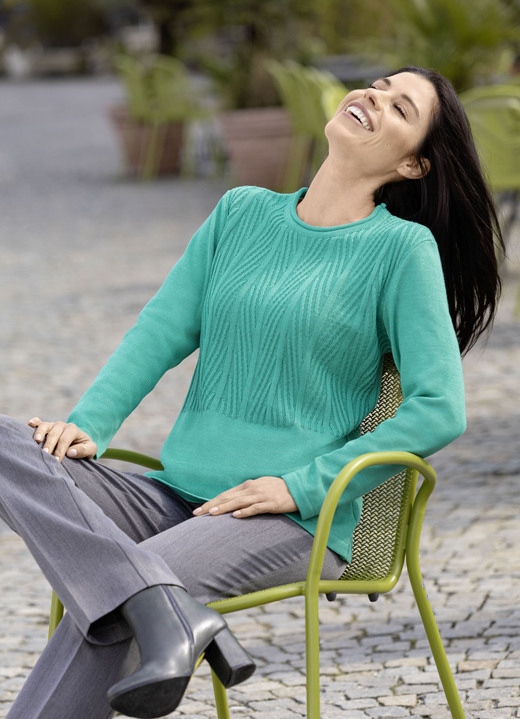 Basics - Pullover mit Schurwolle, in Größe 038 bis 054, in Farbe JADEGRÜN Ansicht 2