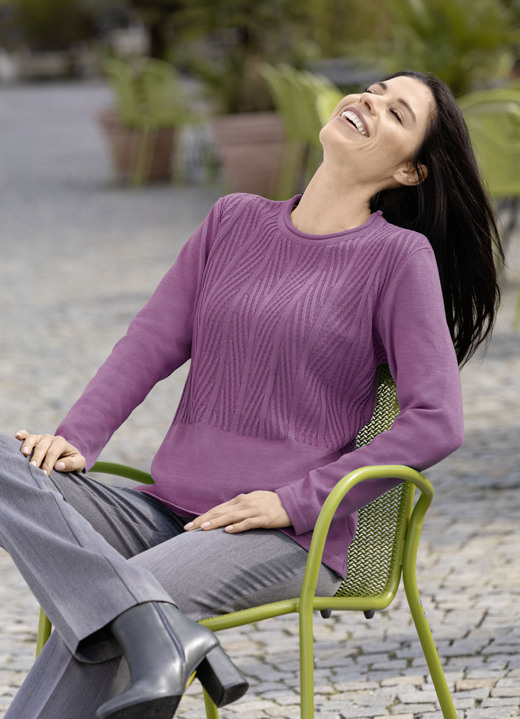 Basics - Pullover mit Schurwolle, in Größe 038 bis 054, in Farbe JADEGRÜN Ansicht 4