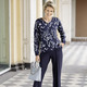Pullover & Strickmode - Pullover in Jacquard-Dessin – Farbe MARINE-WOLLWEISS – Ansicht 3 Pullover & Strickmode - Pullover in Jacquard-Dessin, in Größe 038 bis 054, in Farbe MARINE-WOLLWEISS – Farbe MARINE-WOLLWEISS – Ansicht 3