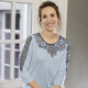 34-Arm - Shirt mit aufwendig bestücktem Tüll in 3 Farben – Farbe BLEU 34-Arm - Shirt mit aufwendig bestücktem Tüll in 3 Farben, in Größe 036 bis 052, in Farbe BLEU