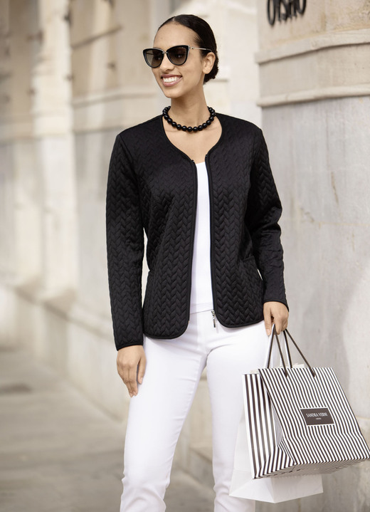 Basics - Blusenjacke mit Reißverschlussleiste, in Größe 036 bis 052, in Farbe SCHWARZ Ansicht 2