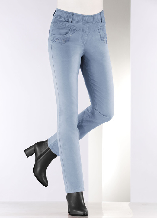 Hosen in Schlupfform - Hose mit funkelnden Glitzersteinchen, in Größe 018 bis 052, in Farbe JEANSBLAU Ansicht 23