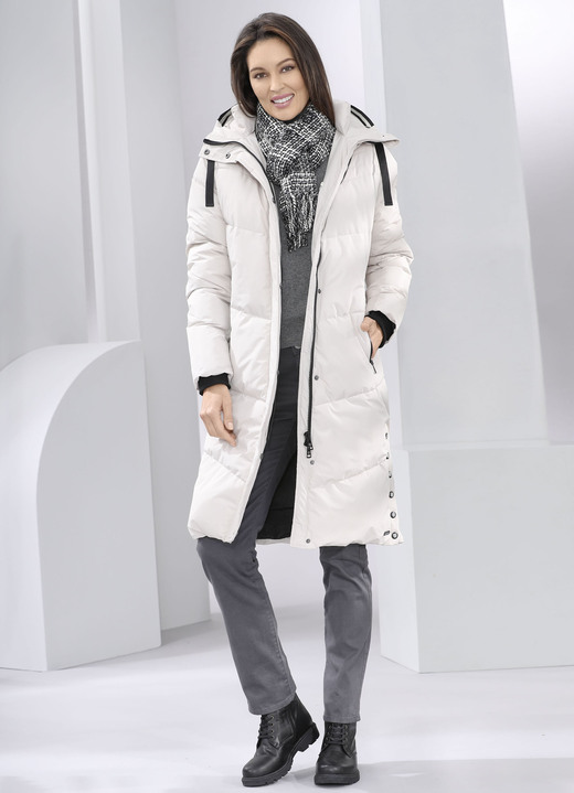 Wintermäntel - Mantel mit fester Kapuze, in Größe 036 bis 050, in Farbe BEIGE Ansicht 3