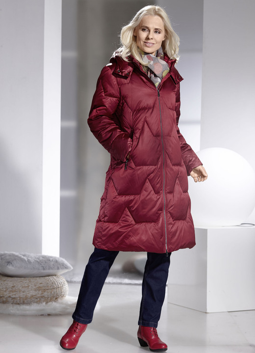 Lang - Funktionsmantel im Puffer-Style Ansicht 2 Lang - Funktionsmantel im Puffer-Style, in Größe 034 bis 050, in Farbe PLATIN Ansicht 2