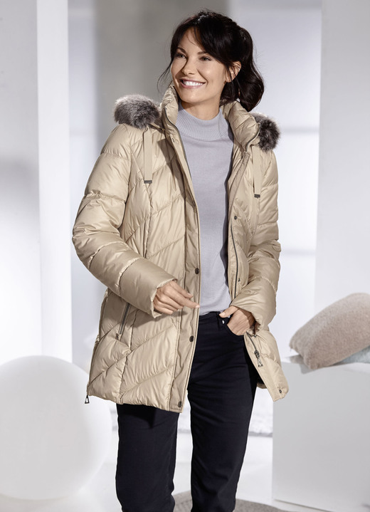 Winterjacken - Jacke mit abnehmbarer Kapuze Ansicht 2 Winterjacken - Jacke mit abnehmbarer Kapuze, in Größe 036 bis 054, in Farbe SAND Ansicht 2