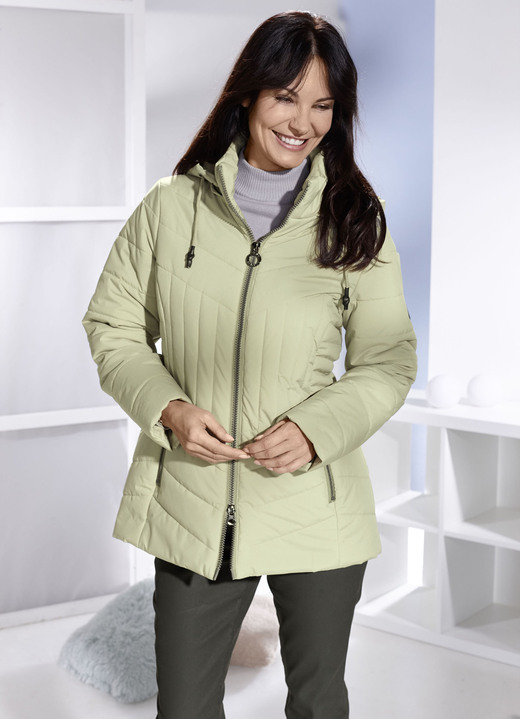Winterjacken - Jacke mit abnehmbarer Kapuze Winterjacken - Jacke mit abnehmbarer Kapuze, in Größe 038 bis 054, in Farbe LINDGRÜN