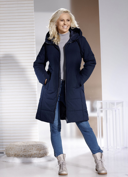 Wintermäntel - Kurzmantel mit fester Kapuze, in Größe 038 bis 054, in Farbe NACHTBLAU Ansicht 3