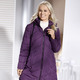 Kurz - Funktionsjacke mit abnehmbarer Kapuze – Farbe AMETHYST – Ansicht 1 Kurz - Funktionsjacke mit abnehmbarer Kapuze, in Größe 038 bis 060, in Farbe HELLGRAU – Farbe AMETHYST – Ansicht 1