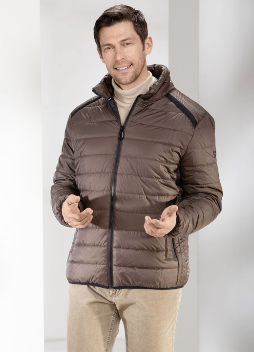 Kurzjacken & Blousons - Steppblouson in 2 Farben, in Größe 3XL (58) bis XXL (56), in Farbe TAUBENBLAU Ansicht 4