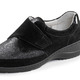 Slipper & Schnürschuhe - Waldläufer, bequeme Damen-Slipper, Weite K, mit herausnehmbarem Fußbett – Farbe SCHWARZ – Ansicht 1 Slipper & Schnürschuhe - Waldläufer, bequeme Damen-Slipper, Weite K, mit herausnehmbarem Fußbett, in Größe 4 bis 8 1/2, in Farbe BURGUND – Farbe SCHWARZ – Ansicht 1
