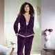 Laurina - Hausanzug von Laurina – Farbe AUBERGINE – Ansicht 1 Laurina - Hausanzug von Laurina, in Größe 018 bis 052, in Farbe AUBERGINE – Farbe AUBERGINE – Ansicht 1