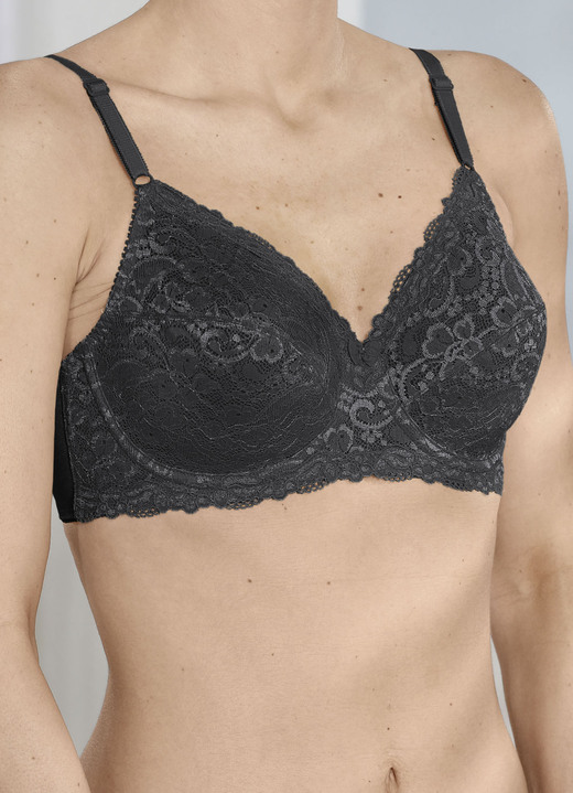 Bügel-BH - Triumph-Compliment Bügel-BH mit hübscher Spitze Ansicht 4 Bügel-BH - Triumph-Compliment Bügel-BH mit hübscher Spitze, in Größe 075 bis 105, in Cup E, in Farbe PUDER Ansicht 4